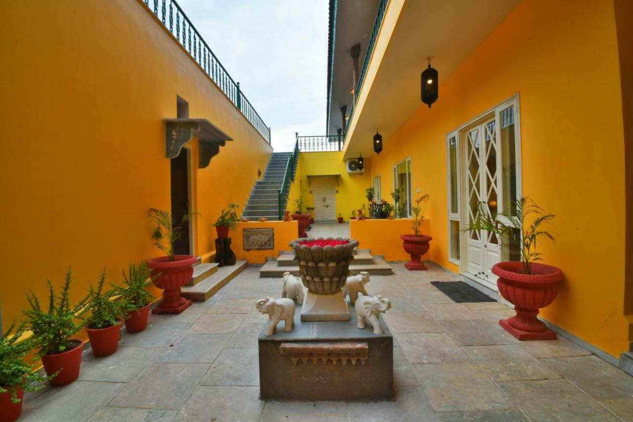Premkunj Hotel Udaipur Luaran gambar