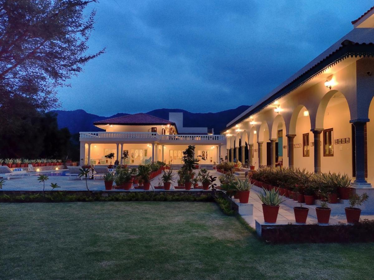 Premkunj Hotel Udaipur Luaran gambar